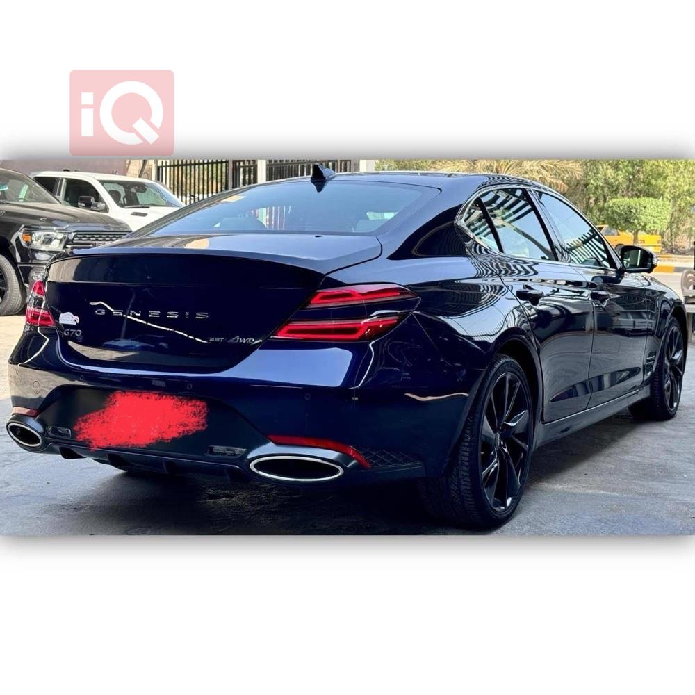 Genesis G70